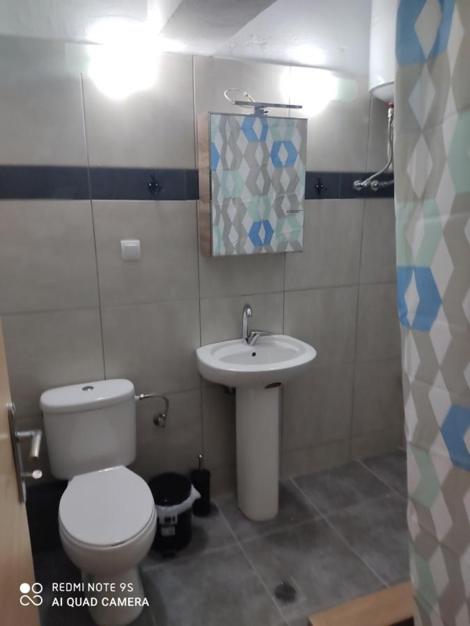 G M 2 Rooms Kentro In The Heart Of The City Larissa Buitenkant foto