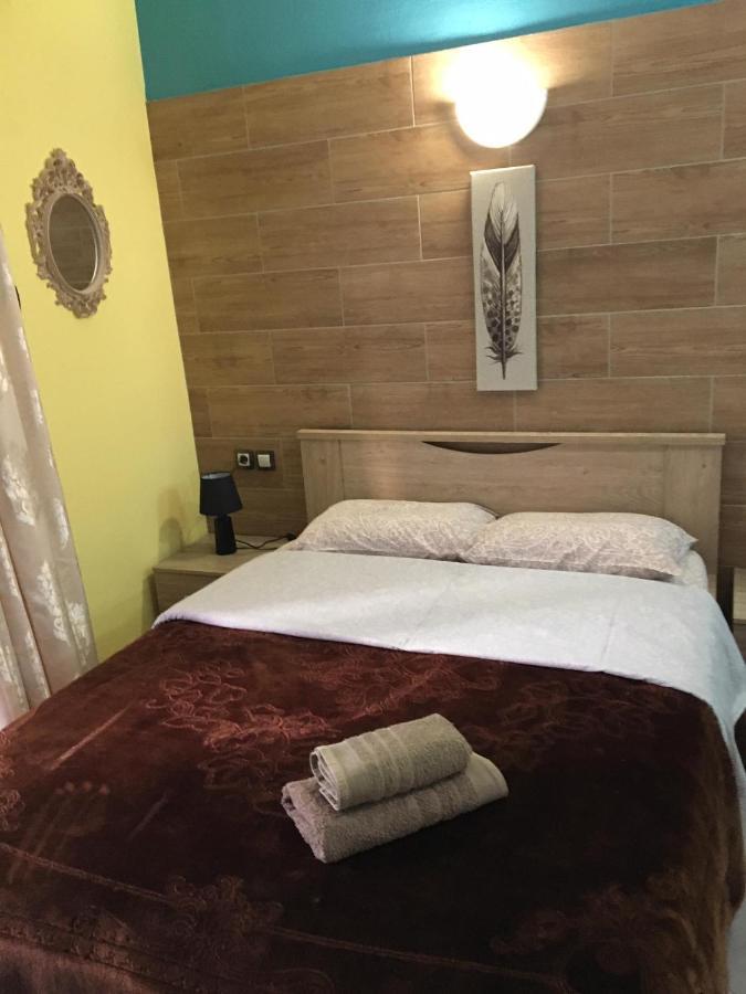 G M 2 Rooms Kentro In The Heart Of The City Larissa Buitenkant foto